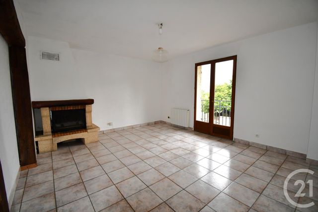 Appartement F3 à vendre - 3 pièces - 66,87 m2 - Villiers Sur Morin - 77 - ILE-DE-FRANCE