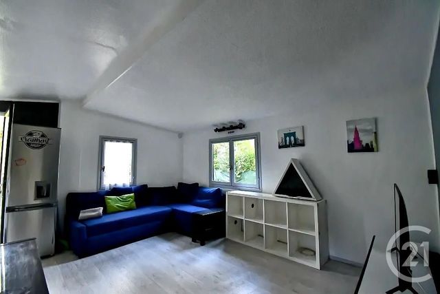 Maison à vendre - 3 pièces - 30,68 m2 - Conde Ste Libiaire - 77 - ILE-DE-FRANCE