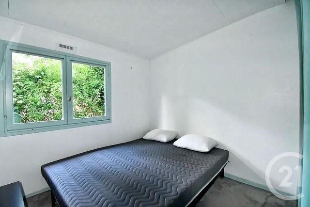 Terrain à vendre - 200 m2 - Conde Ste Libiaire - 77 - ILE-DE-FRANCE