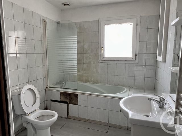 Maison à vendre - 4 pièces - 68,90 m2 - Chailly En Brie - 77 - ILE-DE-FRANCE