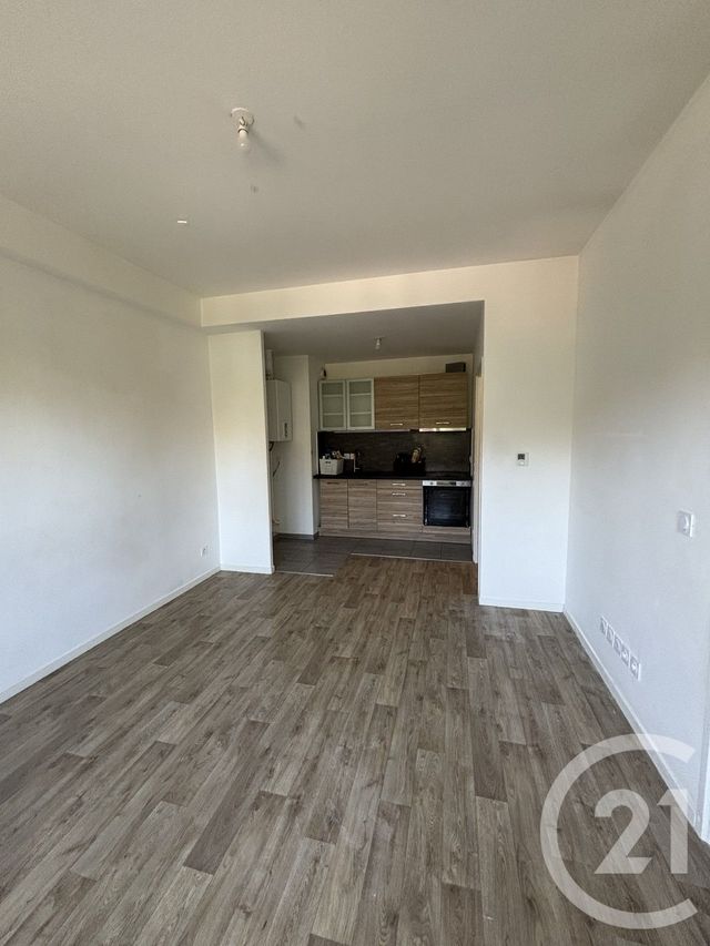 Appartement F2 à louer CRECY LA CHAPELLE