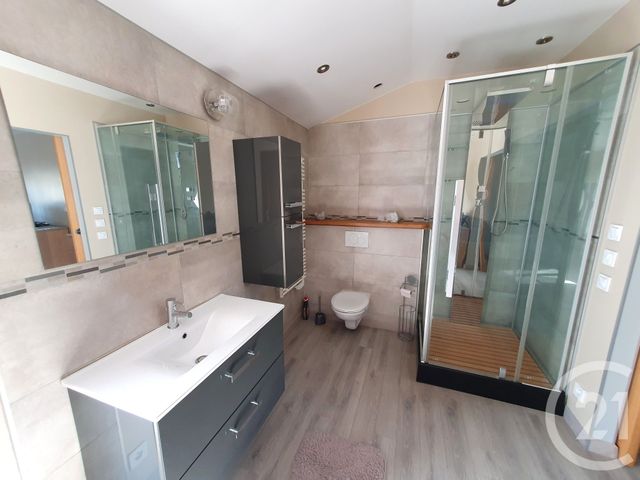 Afficher la photo en grand Maison à vendre - 7 pièces - 248,99 m2 - Crecy La Chapelle - 77 - ILE-DE-FRANCE