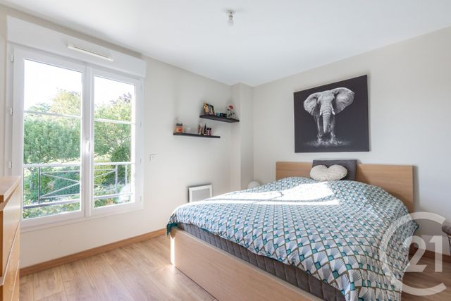 Afficher la photo en grand Maison à vendre - 6 pièces - 175 m2 - Crecy La Chapelle - 77 - ILE-DE-FRANCE