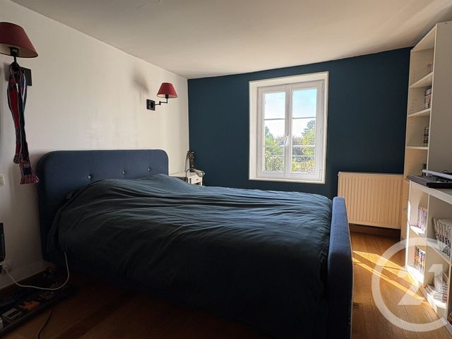 Afficher la photo en grand Maison à vendre - 12 pièces - 275 m2 - Guerard - 77 - ILE-DE-FRANCE