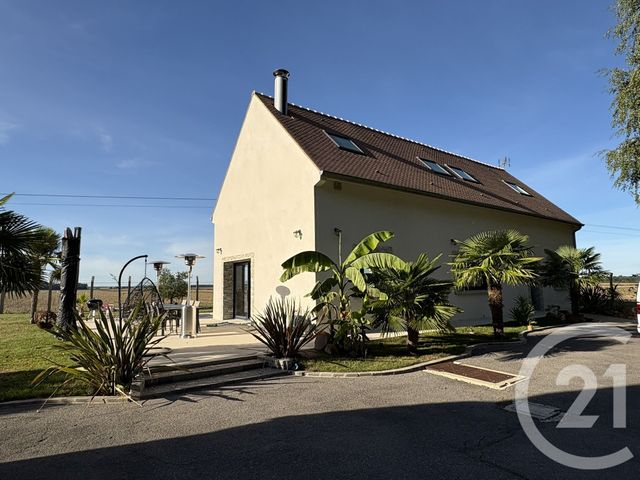 Maison à vendre - 5 pièces - 150 m2 - Crecy La Chapelle - 77 - ILE-DE-FRANCE
