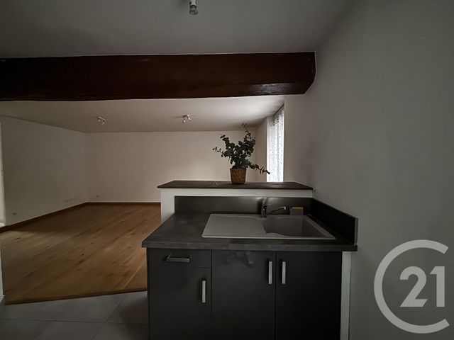 Appartement F2 à louer - 2 pièces - 43,82 m2 - Crecy La Chapelle - 77 - ILE-DE-FRANCE