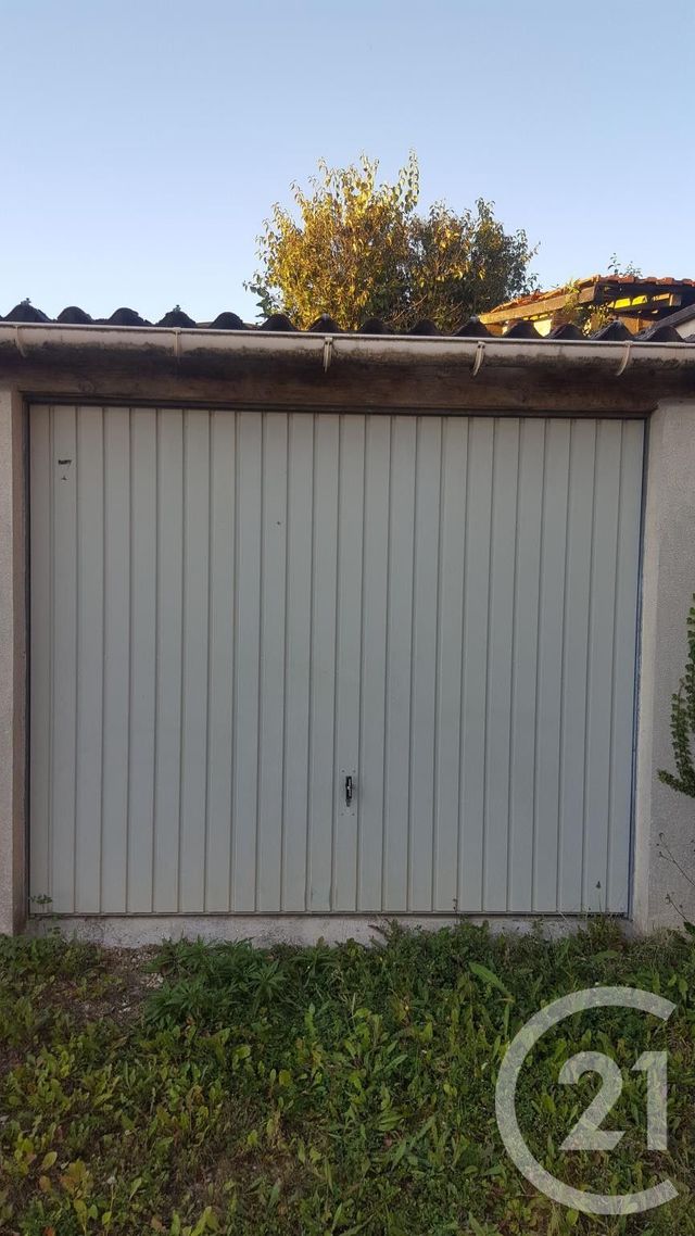 Parking à louer MORTCERF