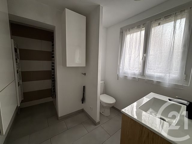 Appartement F2 à louer - 2 pièces - 43,82 m2 - Crecy La Chapelle - 77 - ILE-DE-FRANCE