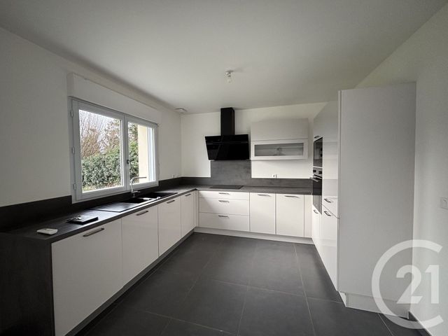 Maison &agrave; louer - 4 pi&egrave;ces - 88,55 m2 - Guerard - 77 - ILE-DE-FRANCE