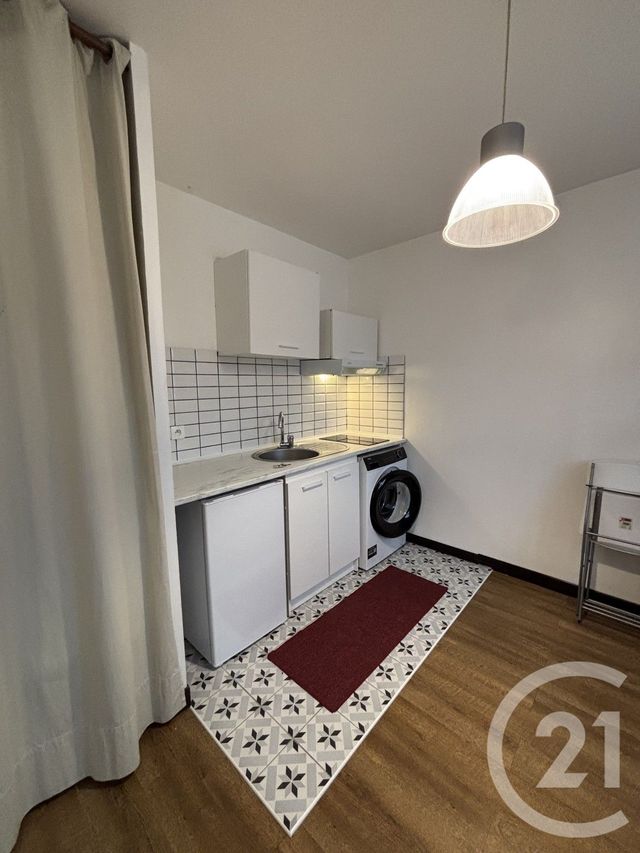 Appartement Studio à louer CRECY LA CHAPELLE