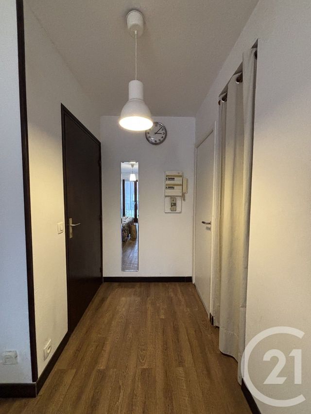 Appartement Studio &agrave; louer - 1 pi&egrave;ce - 27 m2 - Crecy La Chapelle - 77 - ILE-DE-FRANCE