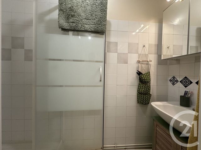 Appartement Studio &agrave; vendre - 1 pi&egrave;ce - 29,86 m2 - Crecy La Chapelle - 77 - ILE-DE-FRANCE