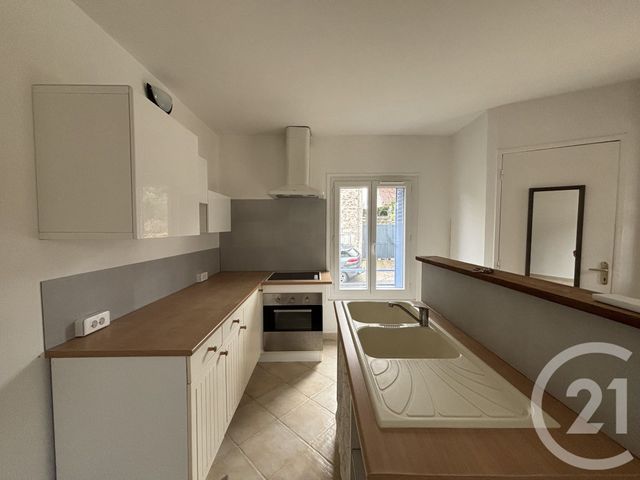 Maison &agrave; louer - 2 pi&egrave;ces - 45,77 m2 - Guerard - 77 - ILE-DE-FRANCE