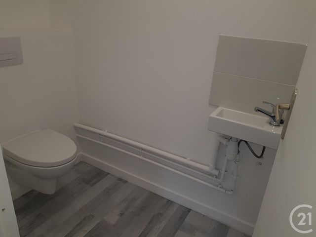 Maison &agrave; louer - 4 pi&egrave;ces - 99,56 m2 - Faremoutiers - 77 - ILE-DE-FRANCE