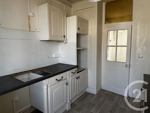 Appartement F3 &agrave; louer - 3 pi&egrave;ces - 70,13 m2 - Coulommiers - 77 - ILE-DE-FRANCE