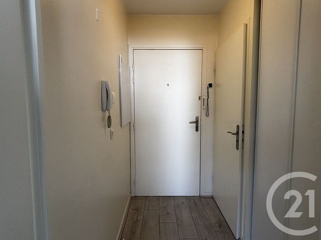 Appartement F2 &agrave; louer - 2 pi&egrave;ces - 40,95 m2 - Montevrain - 77 - ILE-DE-FRANCE