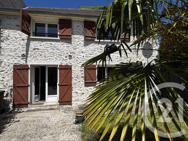 Maison &agrave; louer - 4 pi&egrave;ces - 105,10 m2 - Faremoutiers - 77 - ILE-DE-FRANCE