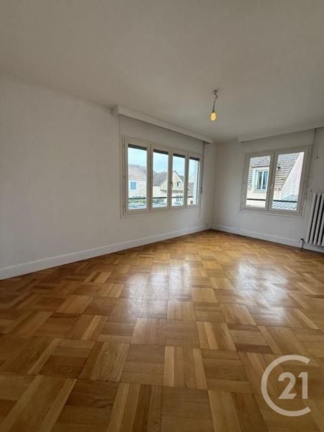 Maison &agrave; louer - 4 pi&egrave;ces - 79,56 m2 - Faremoutiers - 77 - ILE-DE-FRANCE