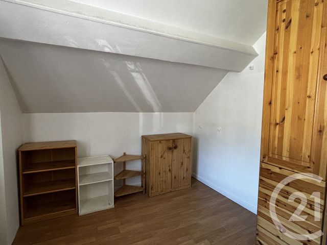 Appartement F3 &agrave; louer - 3 pi&egrave;ces - 29,93 m2 - La Ferte Sous Jouarre - 77 - ILE-DE-FRANCE