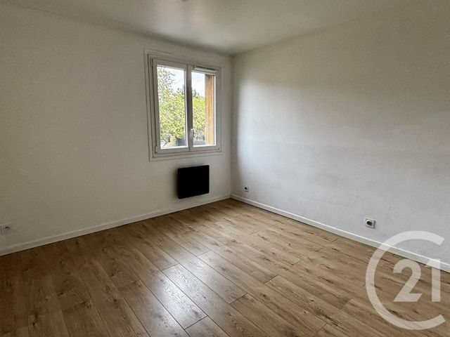 Maison &agrave; louer - 4 pi&egrave;ces - 77,36 m2 - Bouleurs - 77 - ILE-DE-FRANCE