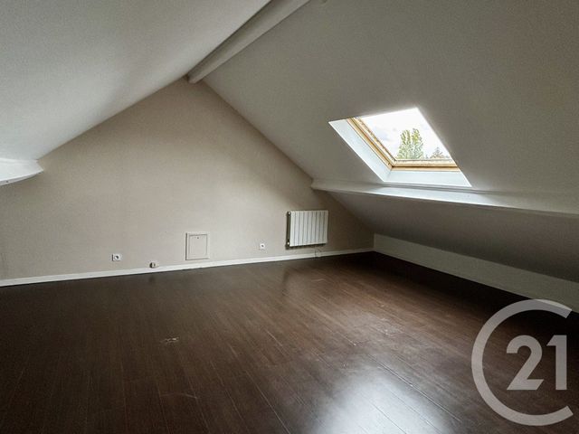 Maison &agrave; louer - 4 pi&egrave;ces - 77,36 m2 - Bouleurs - 77 - ILE-DE-FRANCE