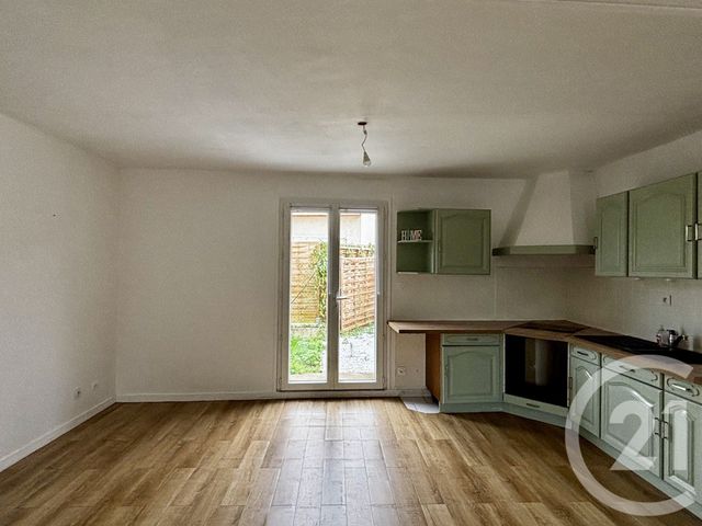 Maison &agrave; louer - 4 pi&egrave;ces - 77,36 m2 - Bouleurs - 77 - ILE-DE-FRANCE