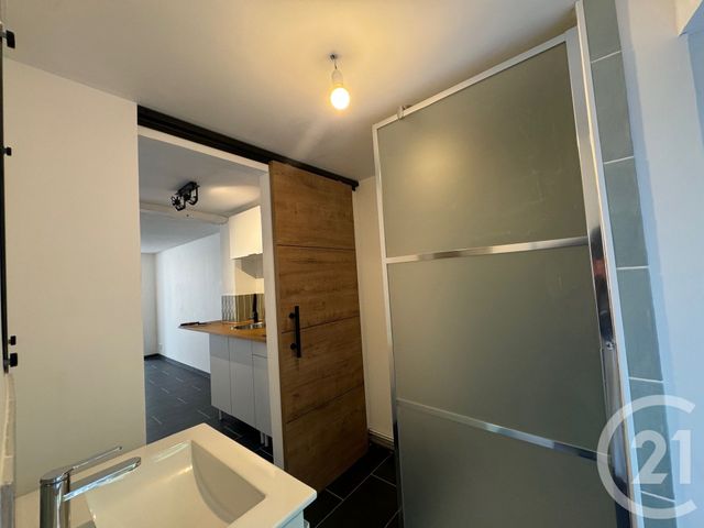 Appartement Studio &agrave; louer - 1 pi&egrave;ce - 23,46 m2 - 77 - ILE-DE-FRANCE