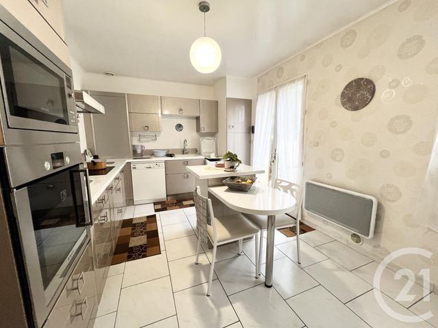 Maison &agrave; vendre - 6 pi&egrave;ces - 117,95 m2 - Coulommiers - 77 - ILE-DE-FRANCE