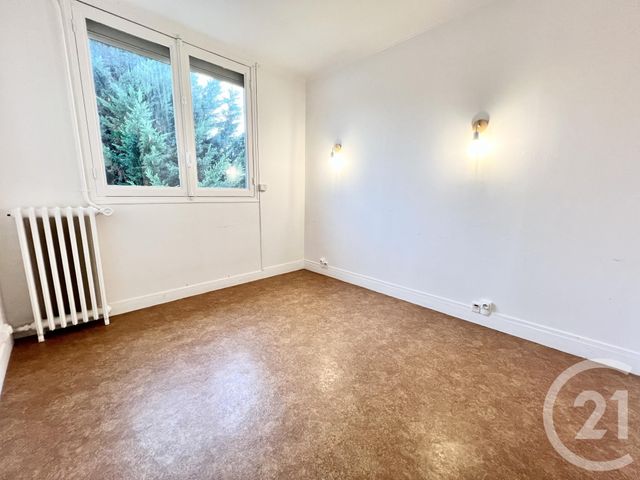 Appartement T3 à vendre - 4 pièces - 63,90 m2 - Coulommiers - 77 - ILE-DE-FRANCE
