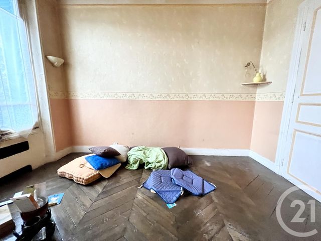 Appartement F4 à vendre - 4 pièces - 88 m2 - Coulommiers - 77 - ILE-DE-FRANCE