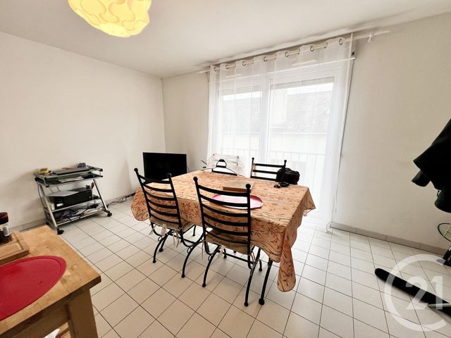 Appartement F1 à vendre - 1 pièce - 30,54 m2 - Coulommiers - 77 - ILE-DE-FRANCE
