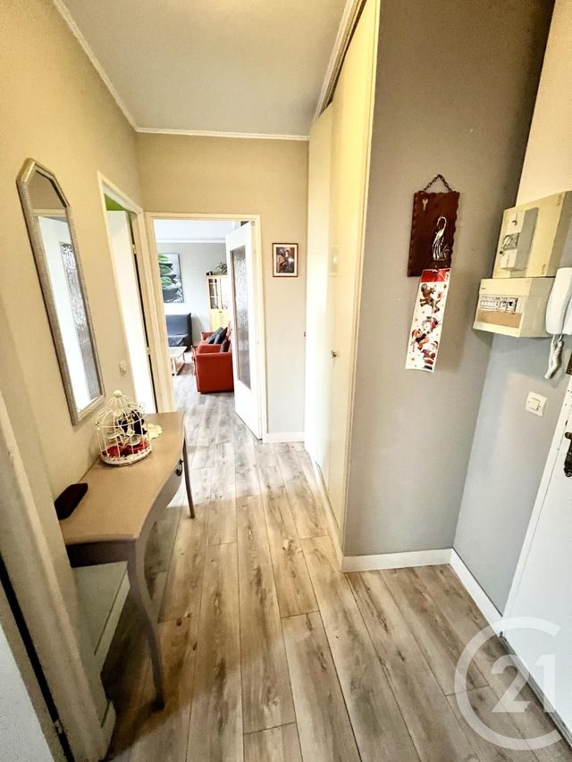 Appartement F2 à vendre - 2 pièces - 46,41 m2 - Coulommiers - 77 - ILE-DE-FRANCE
