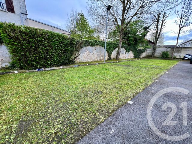 Parking à vendre - 12,50 m2 - La Ferte Sous Jouarre - 77 - ILE-DE-FRANCE