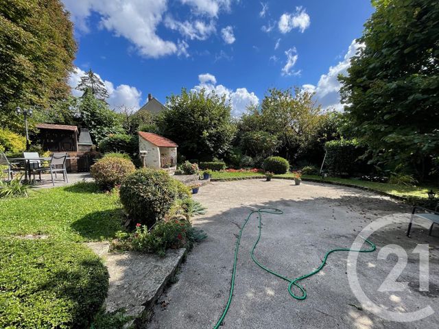 Maison à vendre - 9 pièces - 239 m2 - Boissy Le Chatel - 77 - ILE-DE-FRANCE