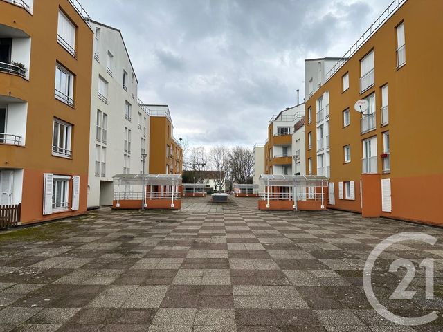 Appartement F3 à vendre - 3 pièces - 67,07 m2 - Coulommiers - 77 - ILE-DE-FRANCE