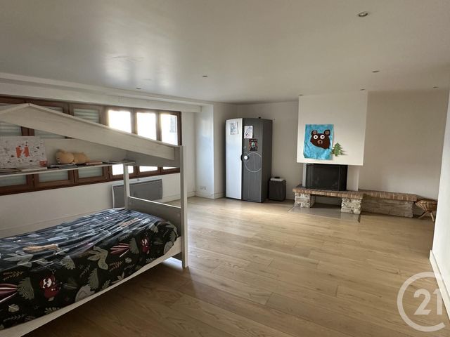 Appartement F5 &agrave; vendre - 5 pi&egrave;ces - 162,12 m2 - Rozay En Brie - 77 - ILE-DE-FRANCE