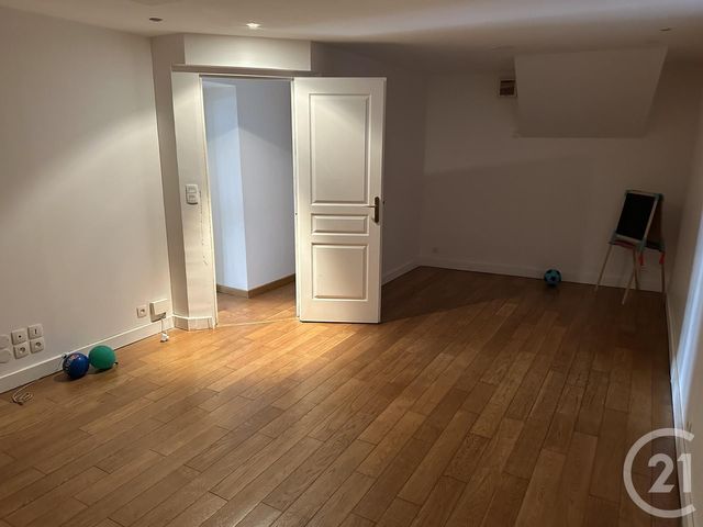 Appartement F5 &agrave; vendre - 5 pi&egrave;ces - 162,12 m2 - Rozay En Brie - 77 - ILE-DE-FRANCE