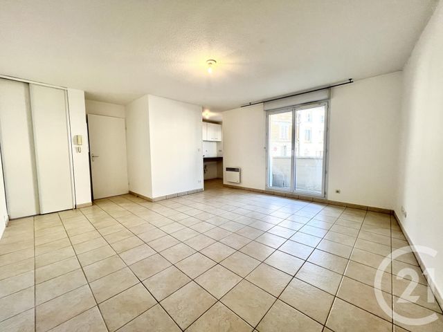 Appartement F2 à louer - 2 pièces - 47,09 m2 - La Ferte Gaucher - 77 - ILE-DE-FRANCE