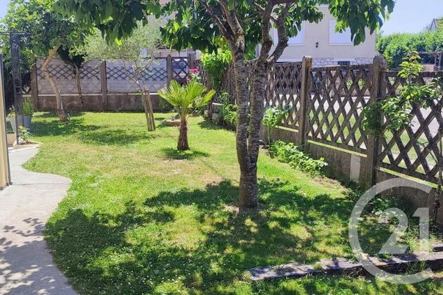 Afficher la photo en grand Maison à vendre - 5 pièces - 78,25 m2 - St Remy La Vanne - 77 - ILE-DE-FRANCE
