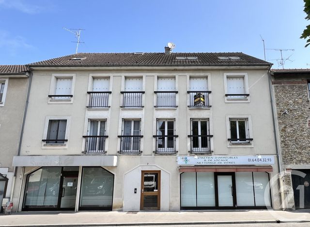 Appartement T3 à vendre - 3 pièces - 64,49 m2 - Coulommiers - 77 - ILE-DE-FRANCE