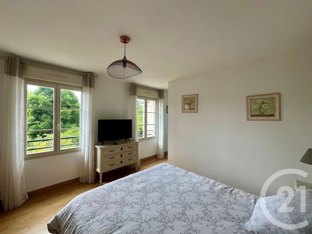 Maison à vendre - 8 pièces - 218 m2 - St Augustin - 77 - ILE-DE-FRANCE