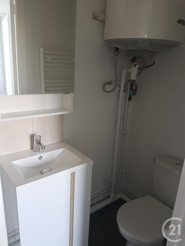 Afficher la photo en grand Appartement F1 à louer - 1 pièce - 17,65 m2 - Coulommiers - 77 - ILE-DE-FRANCE