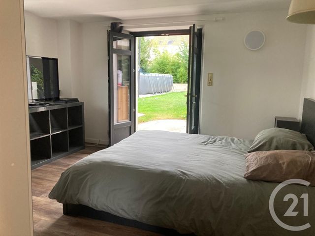 Afficher la photo en grand Maison à vendre - 9 pièces - 217 m2 - Coulommiers - 77 - ILE-DE-FRANCE