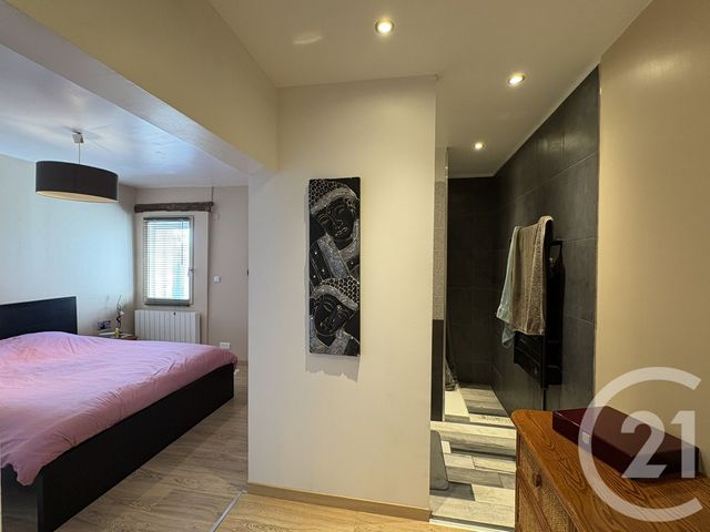 Afficher la photo en grand Maison à vendre - 6 pièces - 162 m2 - Coulommiers - 77 - ILE-DE-FRANCE