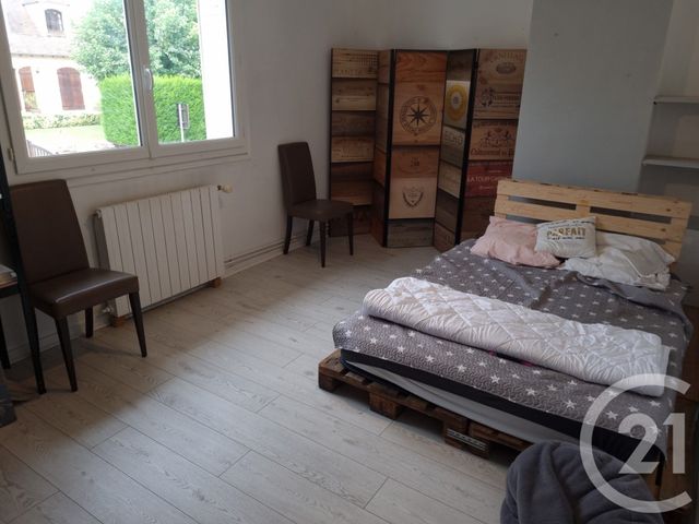 Afficher la photo en grand Maison à vendre - 6 pièces - 162 m2 - Coulommiers - 77 - ILE-DE-FRANCE