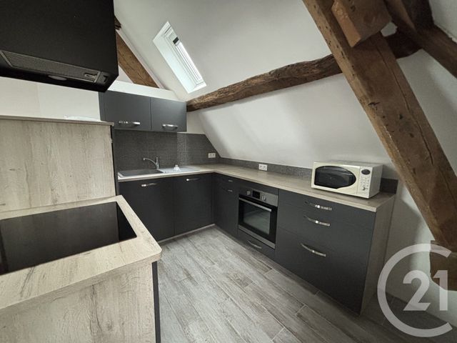 Afficher la photo en grand Appartement F4 à louer - 4 pièces - 86,70 m2 - La Ferte Sous Jouarre - 77 - ILE-DE-FRANCE