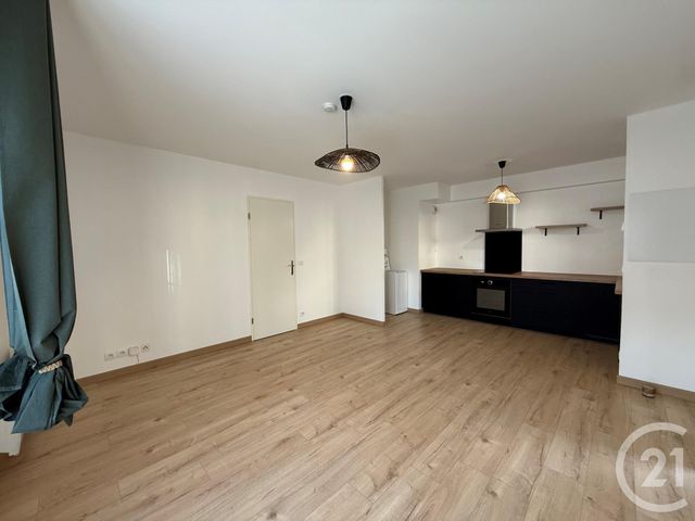 Appartement F2 &agrave; louer - 2 pi&egrave;ces - 40,06 m2 - Coulommiers - 77 - ILE-DE-FRANCE
