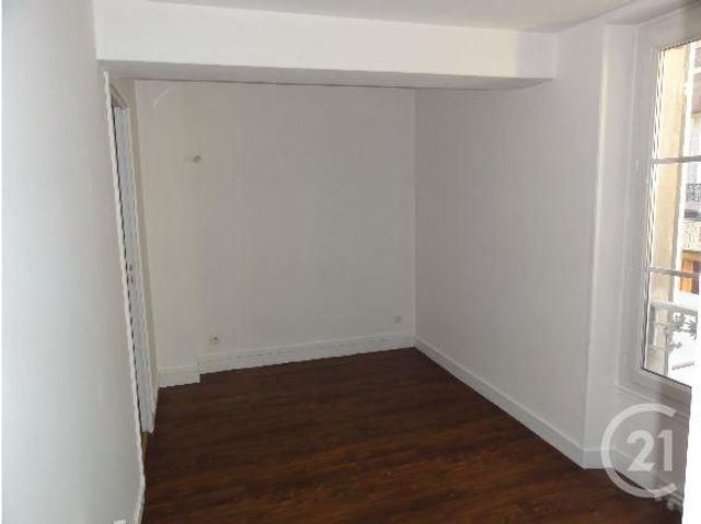 Appartement F3 à louer - 3 pièces - 46,77 m2 - 77 - ILE-DE-FRANCE