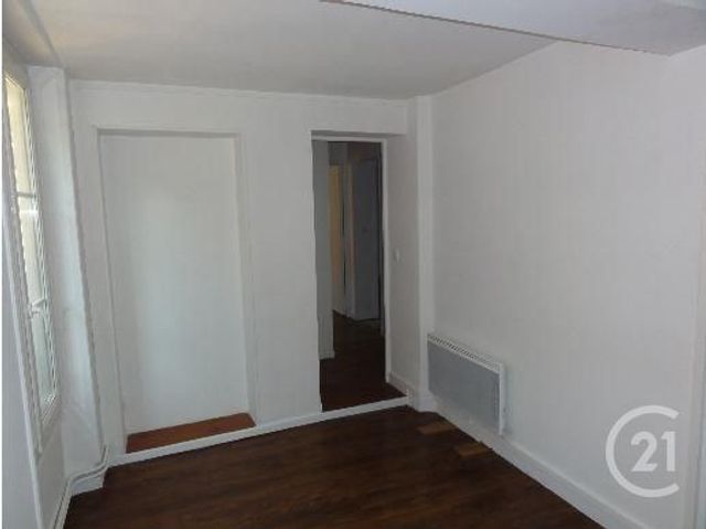 Appartement F3 à louer - 3 pièces - 46,77 m2 - 77 - ILE-DE-FRANCE