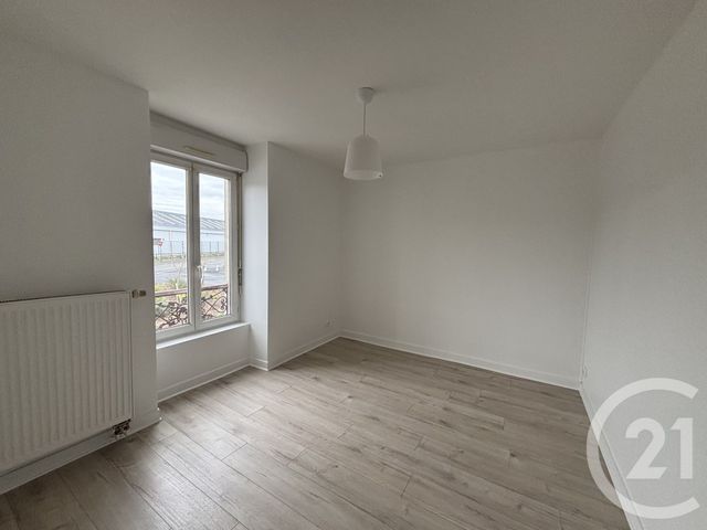 Appartement F2 &agrave; louer - 2 pi&egrave;ces - 41 m2 - Coulommiers - 77 - ILE-DE-FRANCE